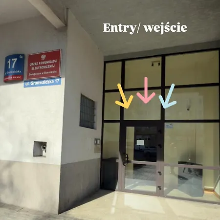 Διαμέρισμα Przytulny 5 - Las, Self Check In, Dworzec Pkp